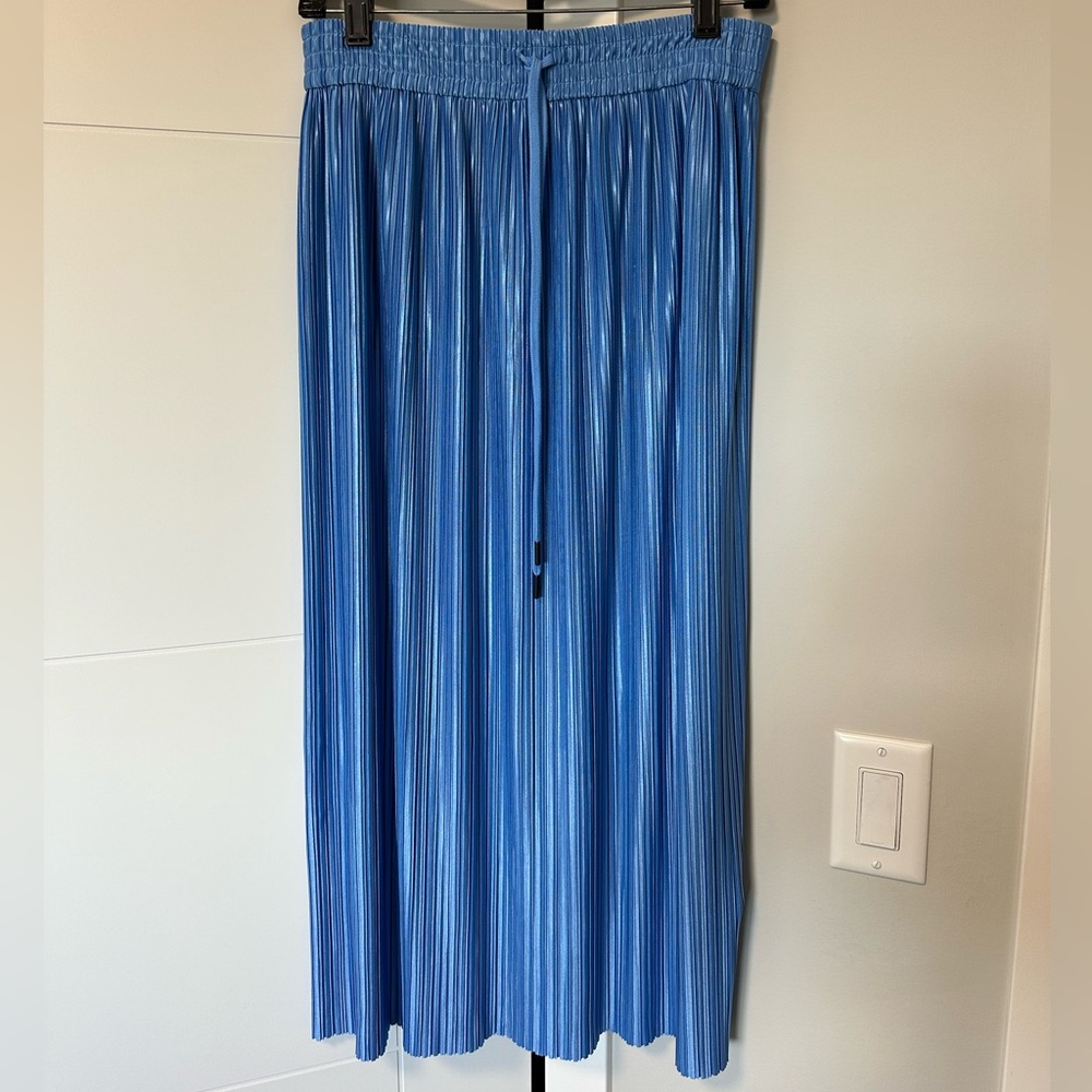Alice+Olivia skirt, pleated, blue, US8
